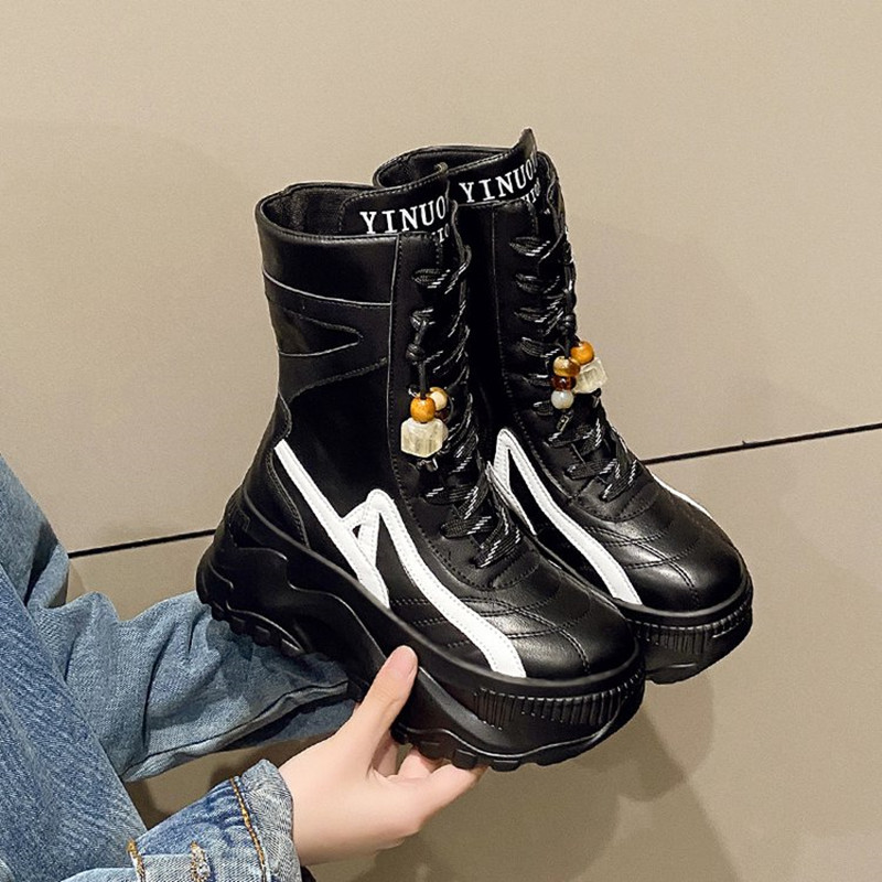 New Women 8CM Chunky Mid-Calf  - Motorcycle Chain recension och pris